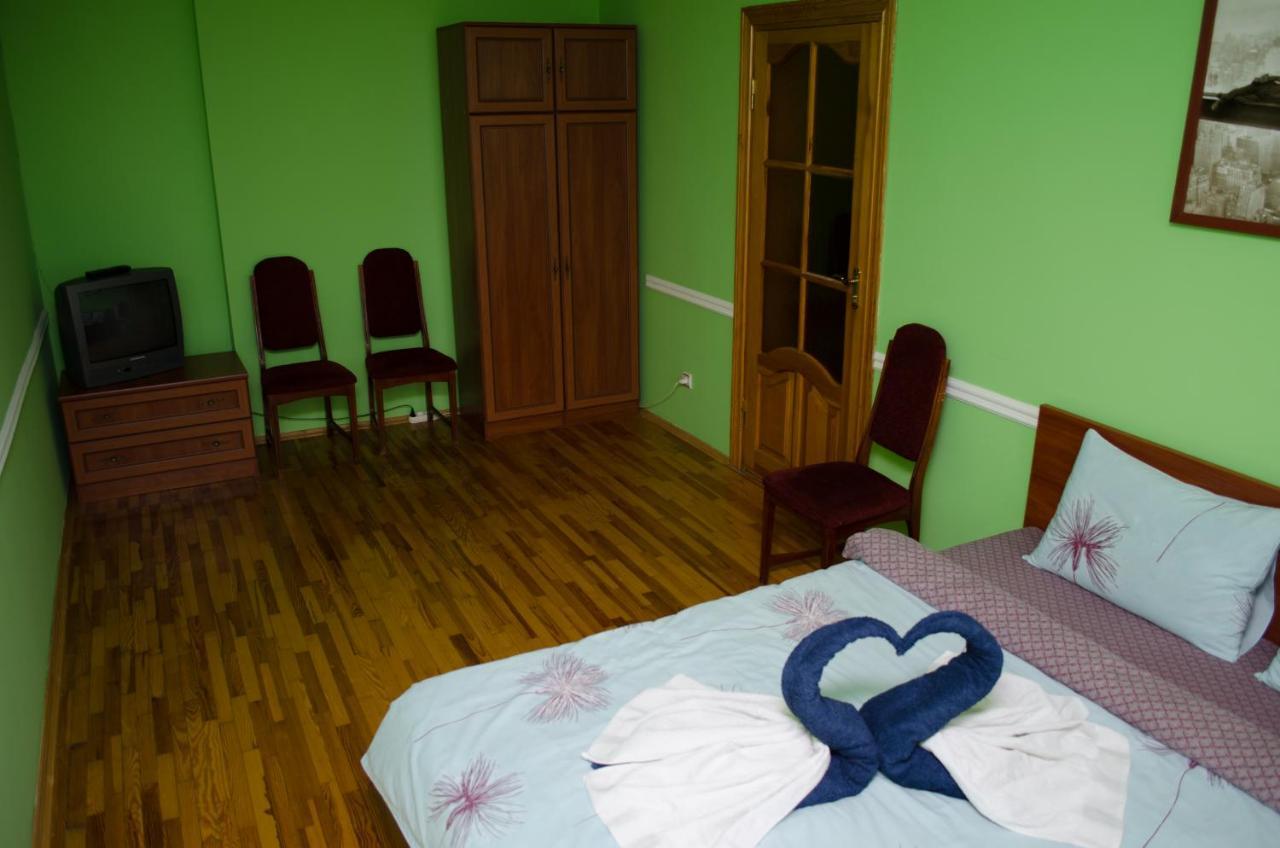 Babylon Apartments Rivne Esterno foto